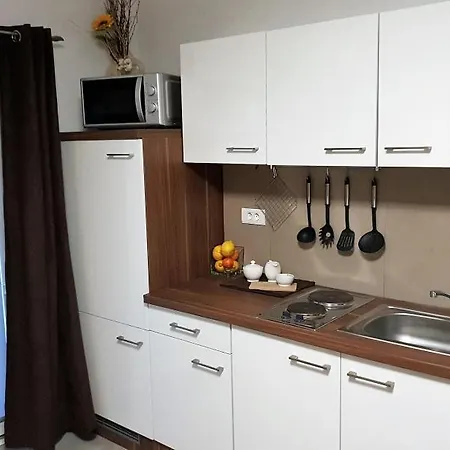 Lejlighed Mirella 1745 *