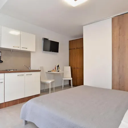 Apartamento Mirella 1745